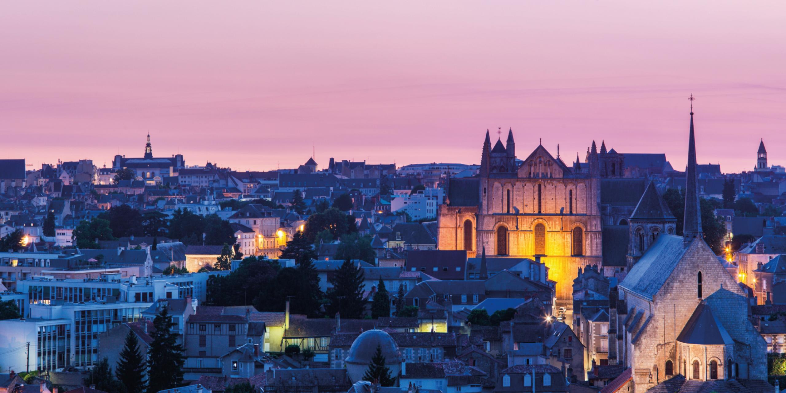 Ville de Poitiers où se trouve l'agence de recrutement nommée Pictav' Intérim.
